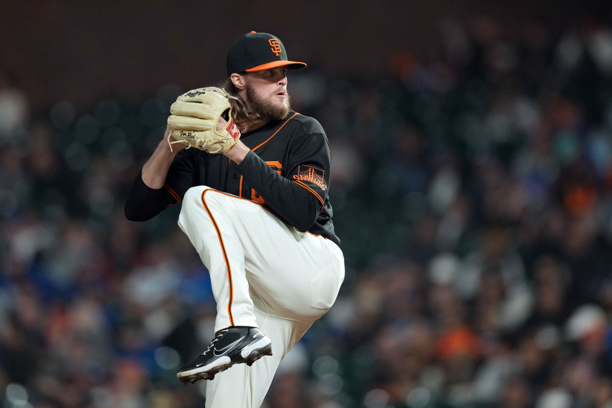 SF Giants relief pitcher Cole Waites throws a pitch against the Los Angeles Dodgers. (2022)